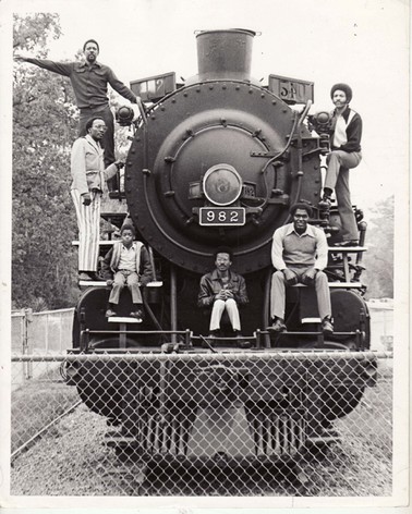113_5Th_Ward_Express.jpg