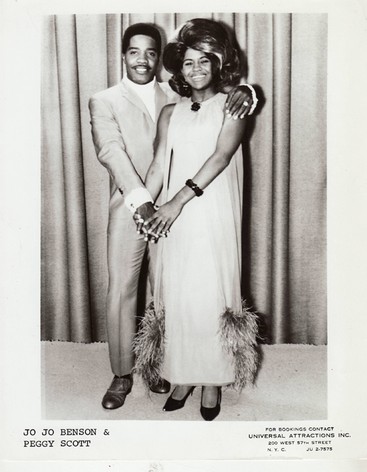 129_Jo_Jo_Benson_Peggy_Scott.jpg