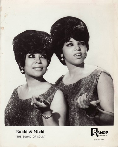 138_Bobbi_And_Michi.jpg