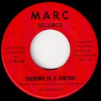 Center_Stage_Marc_7845B