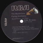 The_Mysterious_Flying_Orchestra-ST-labelB