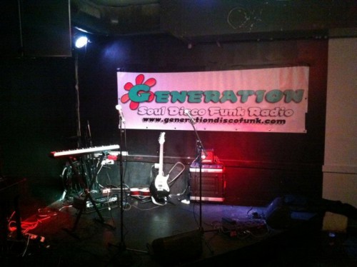 Ameega--Soiree-Funk-_-Les-Disquaires-_-16-juin-2012---01.jpg
