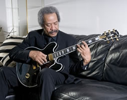 Allen--Toussaint-Gibson-guitar.jpg
