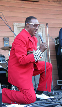 Harvey-Scales03-source-Chicago-Blues-Guide.jpg