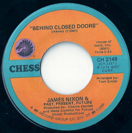 45T-JamesNixonPastPresentFuture_1974_BehindClosedDoorsBoogieBonesChessCH2149FACEA.jpg