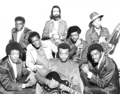 GapBand01-CharlieWilsonRoscoeSmithAlvinJonesTommyLokeyOdellStokesRonnieWilsonRobertWilsonRayD.Roe1973.jpg