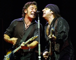 349264BruceSpringsteenStevenVanZandtakaLittleSteven01.jpg