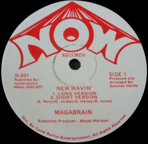 67381112Maggabrain1983NewWavinNowN002FACEAmacaronblanc.jpg