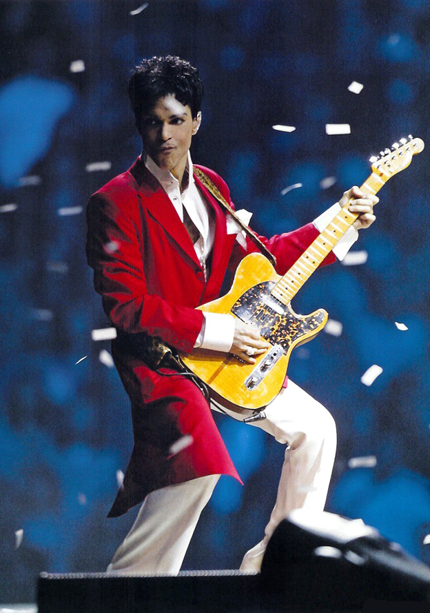 Принцы государств. Prince's man. Парень с короной на голове. Принц певец рояль. Принц абдул матин.